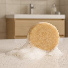 Load image into Gallery viewer, Shampoo Sólido Ginseng y Biotina Hecho a Mano