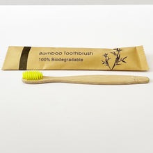 Cargar imagen en el visor de la galería, Cepillo Dental de Bambú Adulto
